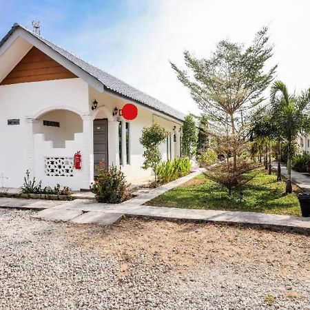 Alpha Motel Pantai Cenang  Dış mekan fotoğraf