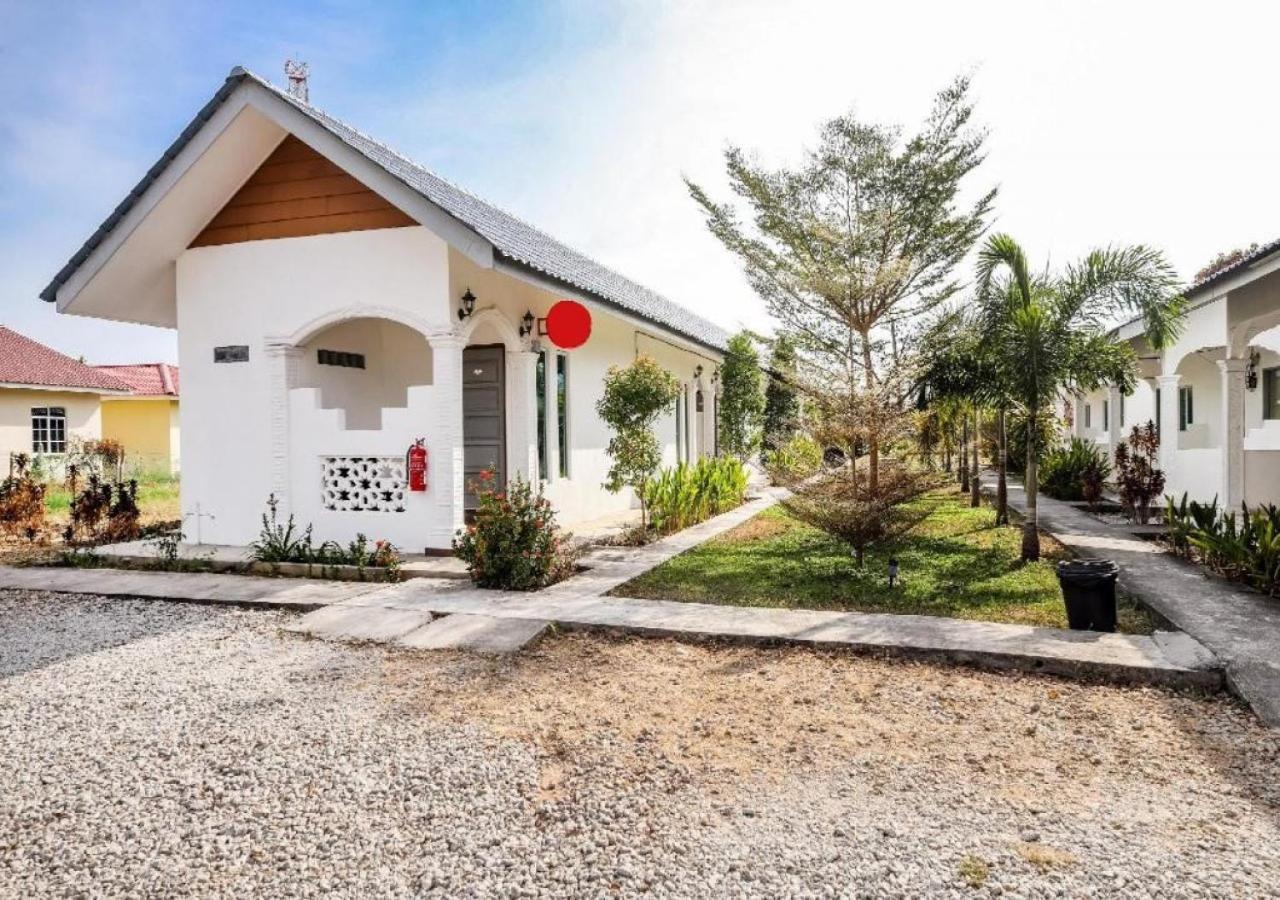 Alpha Motel Pantai Cenang  Dış mekan fotoğraf