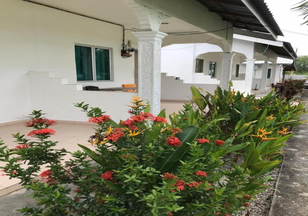 Alpha Motel Pantai Cenang  Dış mekan fotoğraf