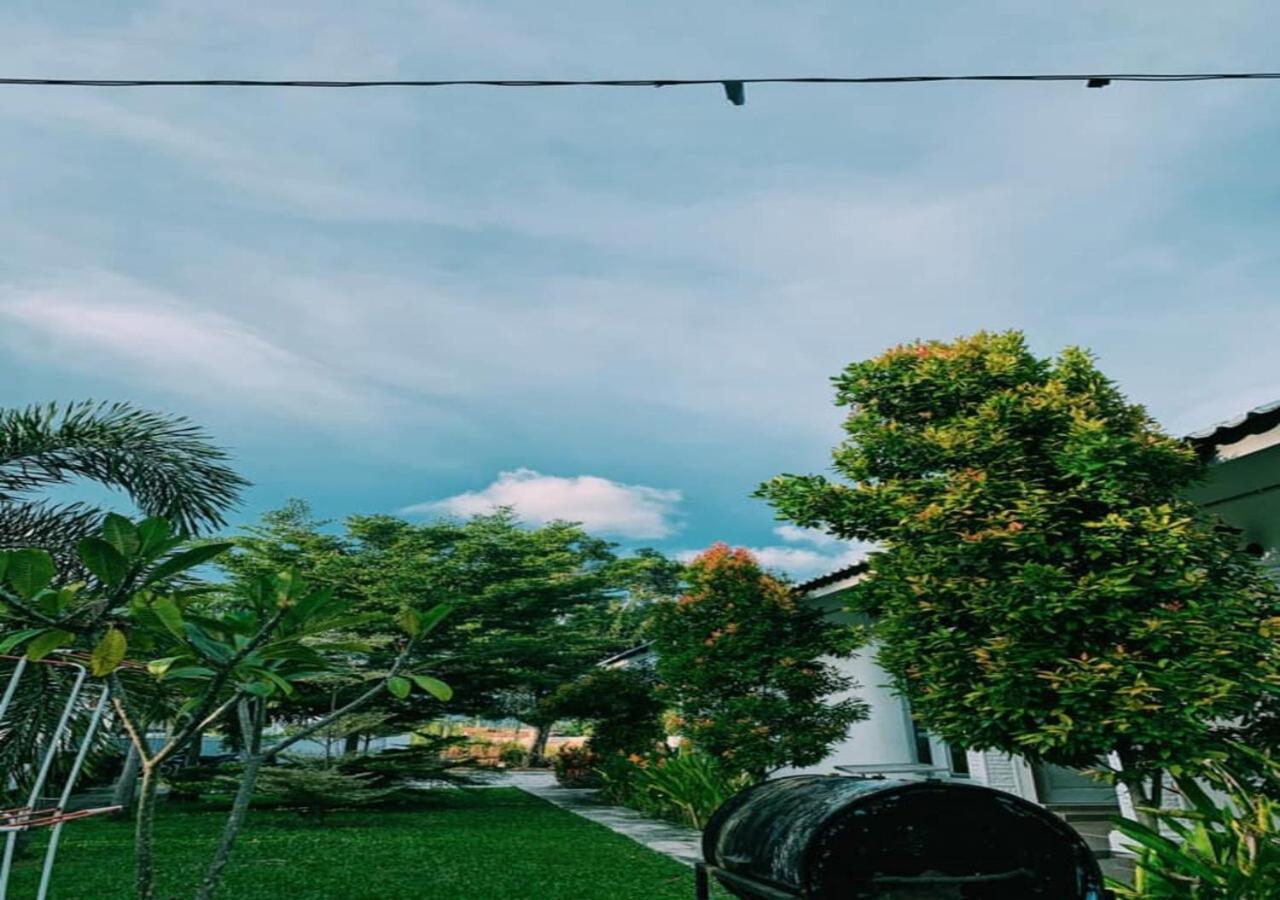 Alpha Motel Pantai Cenang  Dış mekan fotoğraf