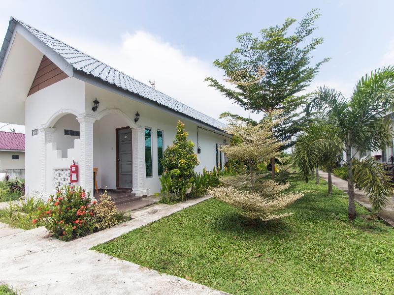 Alpha Motel Pantai Cenang  Dış mekan fotoğraf